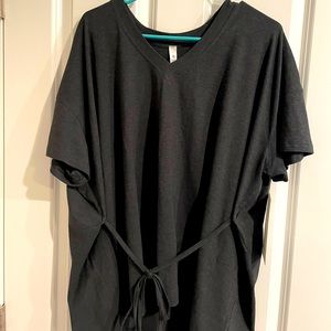 NWT Lulu Side Tie v-neck.